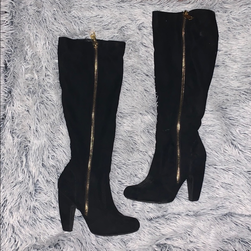 🌸 Bamboo Black Boots